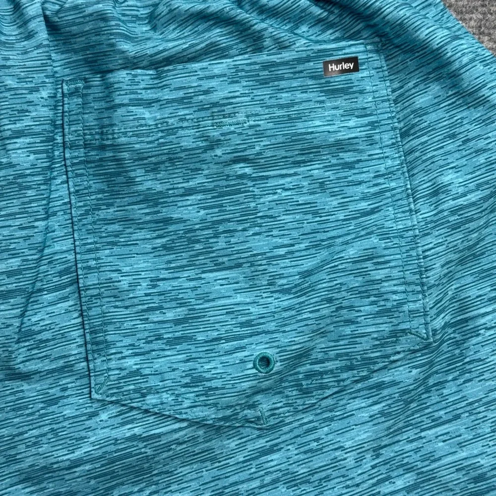 Hurley Swim Shorts Large Blue Heathered 4-Way Stretch Regular Fit NWT Mens